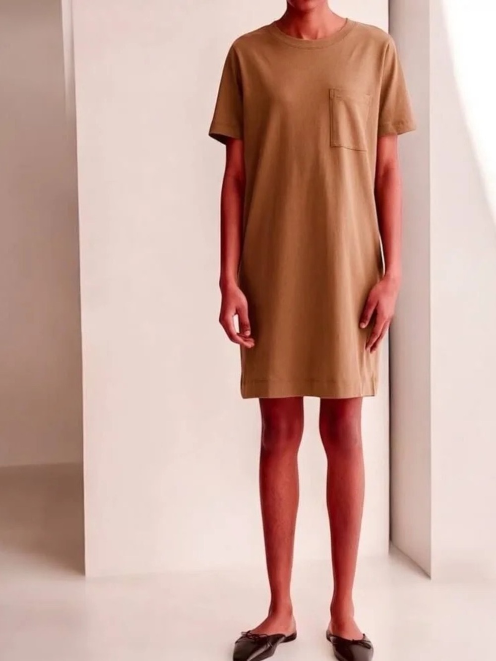 Frank and Oak t shirt dress size XS in tan!